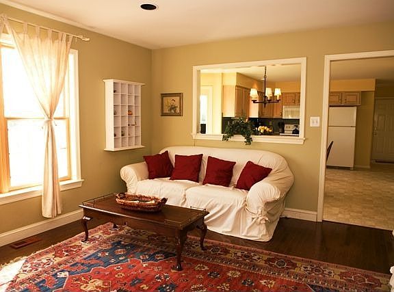 View of FRoom & Kitchen