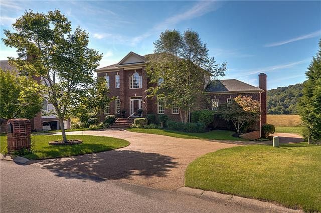 1st image of 521 Sandpiper Cir