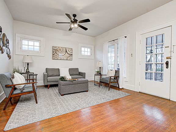 2nd image of 610 N Drexel Ave