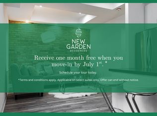 New Garden Residences, Toronto, ON M5B 2C1