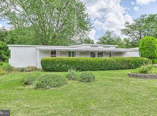 2880 W Canal Rd, Dover, PA 17315