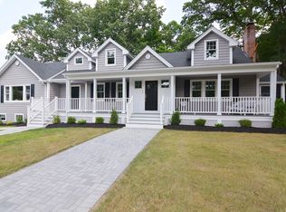 47 Emerson St, Reading, MA 01867