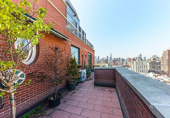 3rd image of 176 W 86th St Ph A