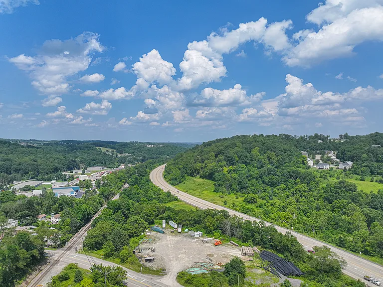 734 Millers Run Rd — Photo 22