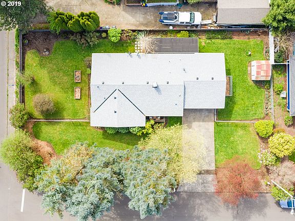 2nd image of 14765 SE Topaz Ave