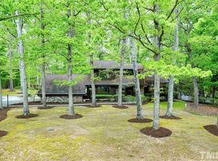 104 Foxridge Rd, Chapel Hill, NC 27514