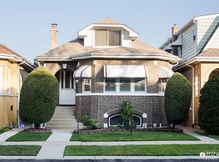3035 N Mango Ave, Chicago, IL 60634