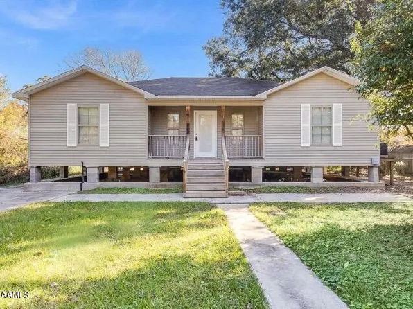 920 N 3rd St, Eunice, LA 70535