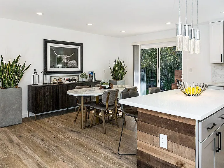 3002 Foothill Blvd — Photo 8