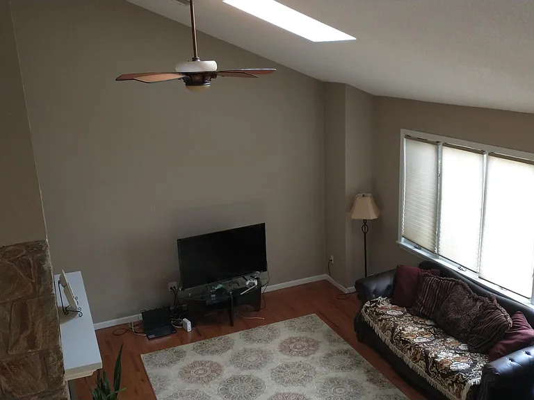70 Carson Way — Photo 8