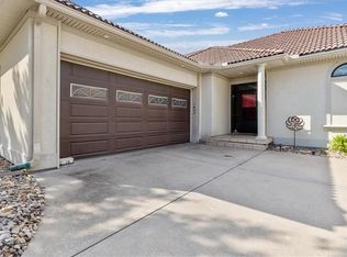 1432 SW Logos Dr, Lees Summit, MO 64081