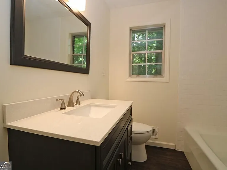 4215 Fawn Ln SE — Photo 18