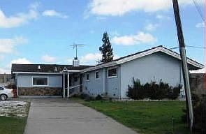 2nd image of 895 Enterprise Rd