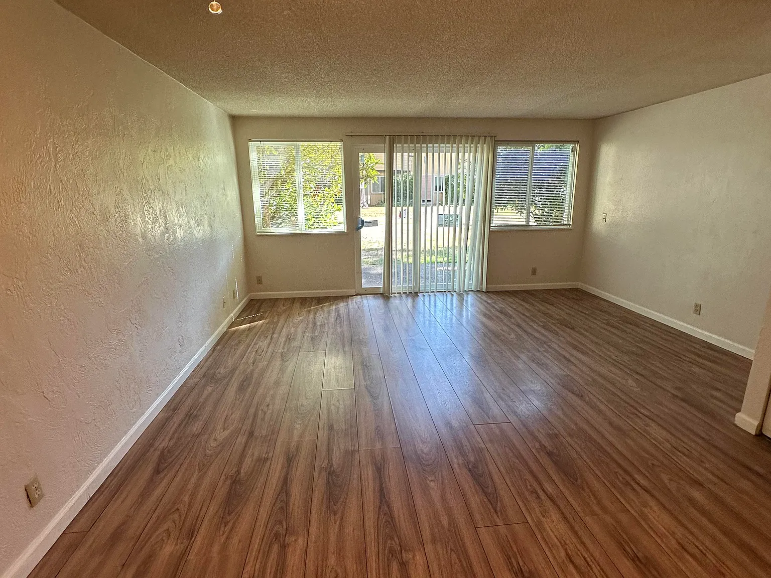 Rivertowne Apartments — Photo 4