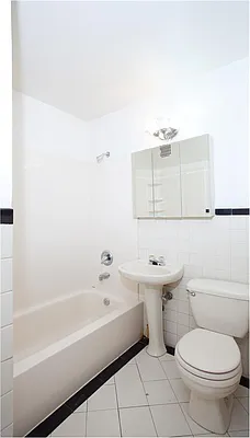 Sold by Douglas Elliman | media 15