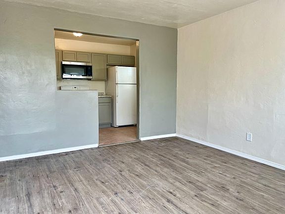 2nd image of 4404 2nd St NW #1