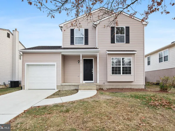 11 Juniper Ave, Somerdale, NJ 08083