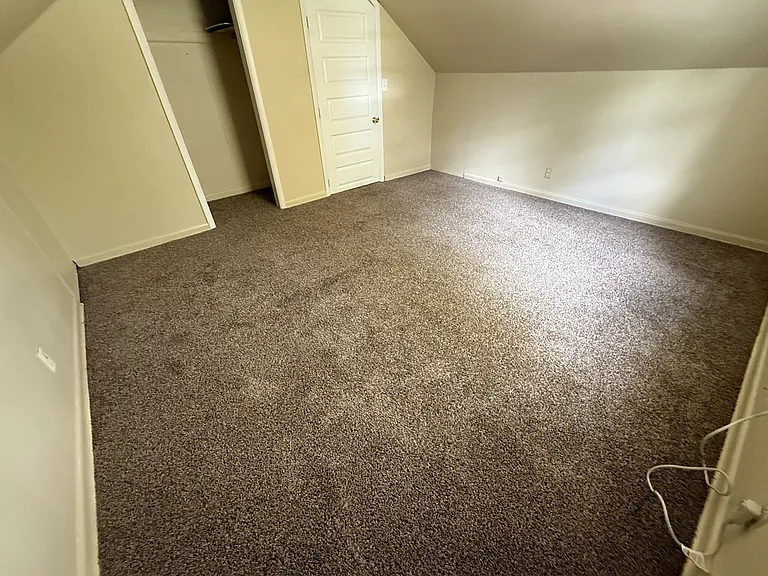 515 N Meridian St #4 — Photo 12