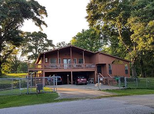740 Governor Wood Dr, Pointblank, TX 77364
