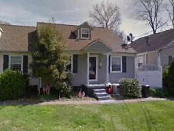 2nd image of 3005 Conner Dr APT 8