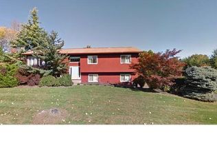 39 Sherri Ln, Spring Valley, NY 10977