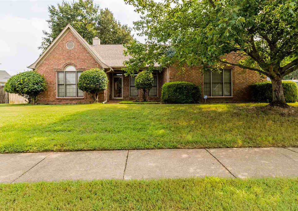 1st image of 9030 Dewberry Ln
