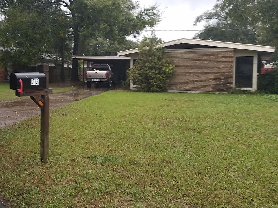 1st image of 213 Anne Marie Cir