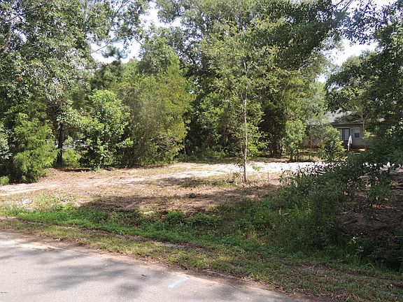 5th image of 231 Leonhard Ave