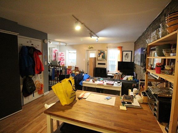 3rd image of 151 W 78th St APT 1C