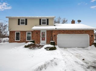 1850 Huth Rd, Grand Island, NY 14072