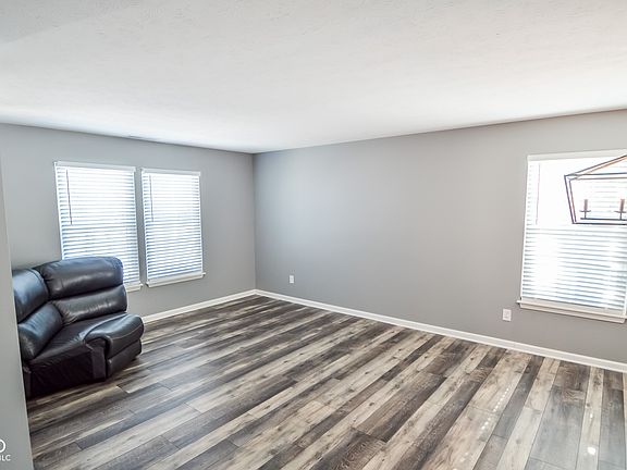 5th image of 8531 Aberdeenshire Ct