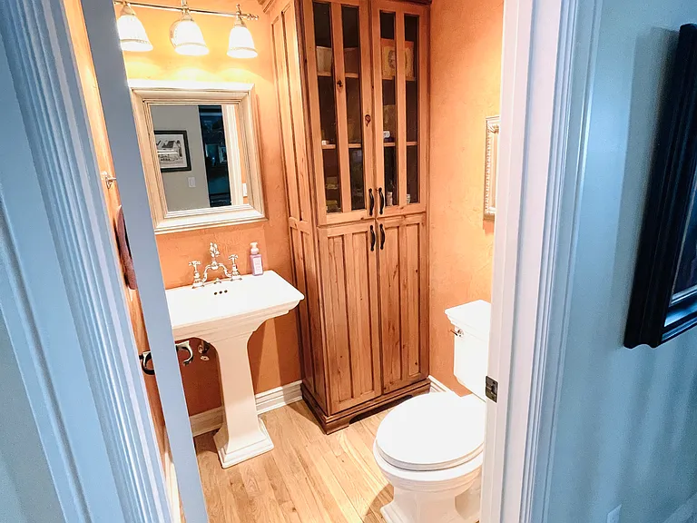 Guest half bath off main floor
