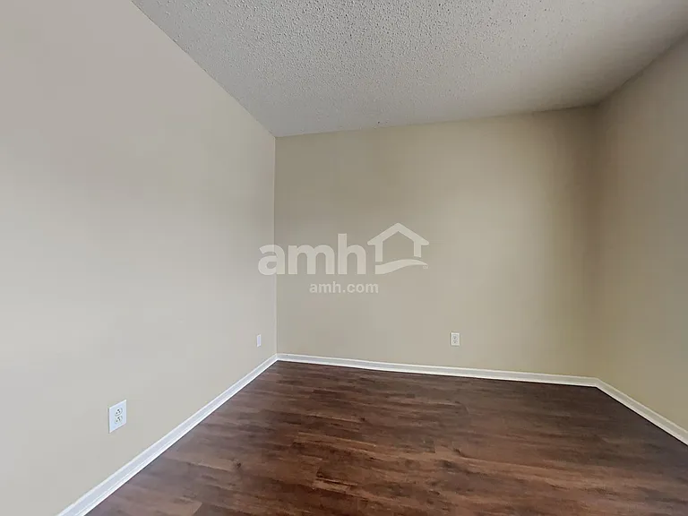 1268 Weston Dr — Photo 14