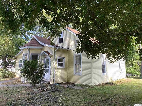 5th image of 1305 Young St