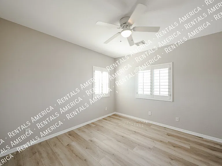 18676 E Braeburn Ln — Photo 39