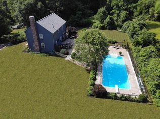 336 Mendon St, Upton, MA 01568