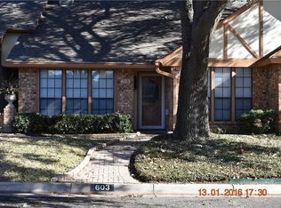 603 Windgate Ct, Arlington, TX 76012