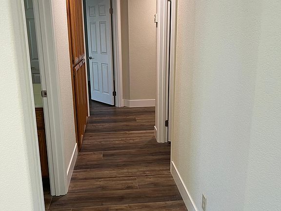 5th image of 1620 Steinbeck Dr