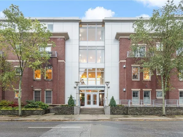 77 S Angell St Unit 402, Providence, RI 02906