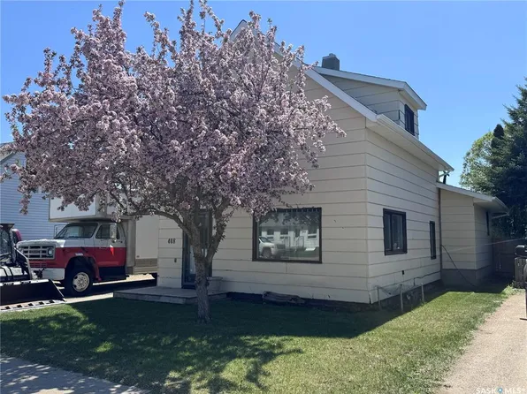 408 4th AVENUE E, Biggar, SK S0K 0M0