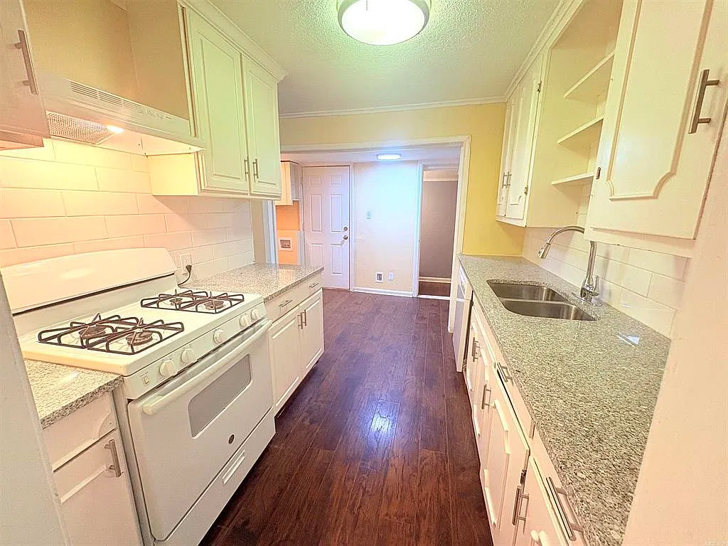 4719 West Drive - 1 — Photo 4