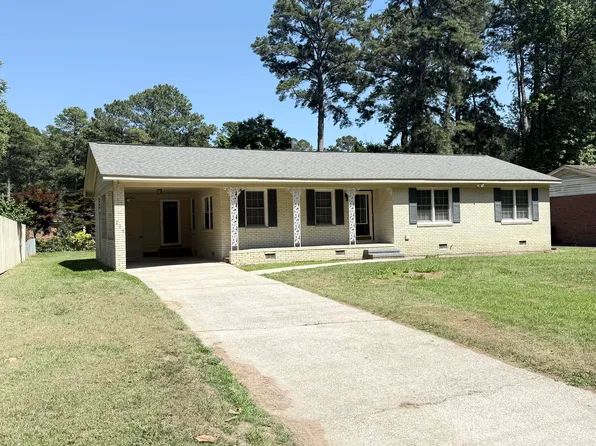 209 Harmony St, Greenville, NC 27834