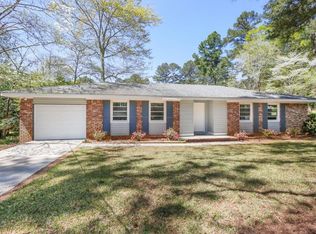 574 Mount Vista Rd, Stone Mountain, GA 30087