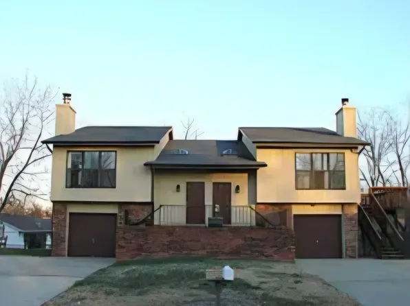 3306 Saratoga Dr, Belleville, IL 62221