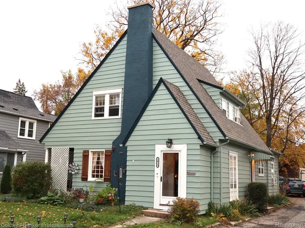 1013 Kensington Ave, Flint, MI 48503