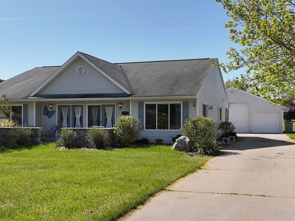 1st image of 1239 Clubhouse Dr