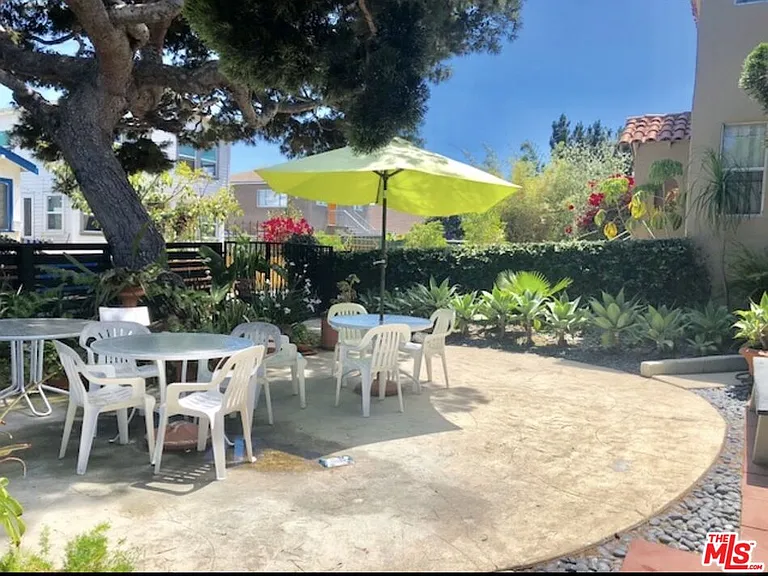 119 Paloma Ave #G — Photo 13