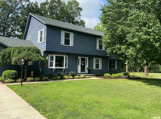 401 Cardinal Dr, Mount Vernon, IL 62864