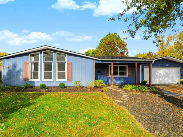 1240 W Central Dr, Fortville, IN 46040