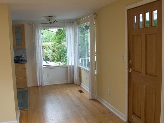 4th image of 9415 15th Ave NE